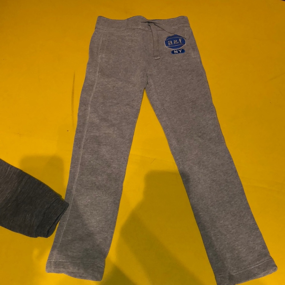 Boys A&F grey pants